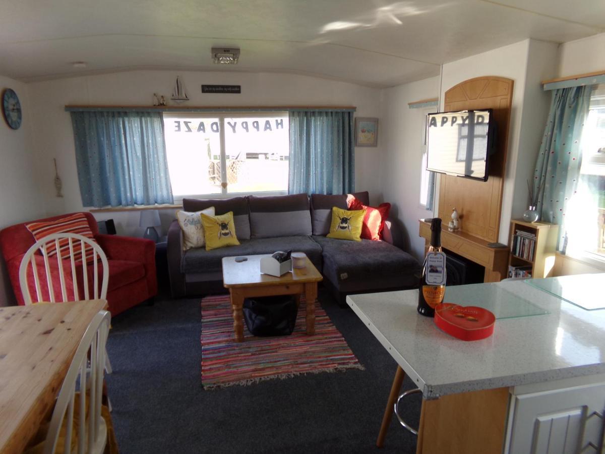 Happydaze Caravan Bacton  Exterior foto