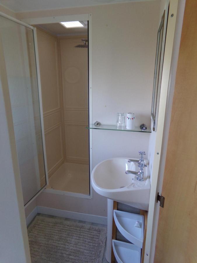 Happydaze Caravan Bacton  Exterior foto